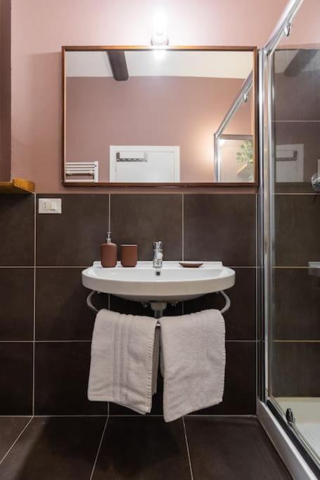 Apartament Casa Broccaindosso, In Centro Storico Bolonia Zewnętrze zdjęcie